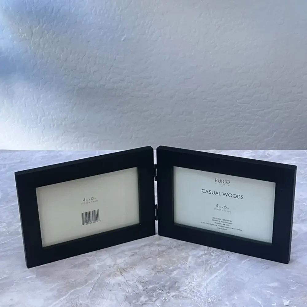 Furio Casual Woods Hinged Black Picture Frame Fits Two 4 x 6 Photos